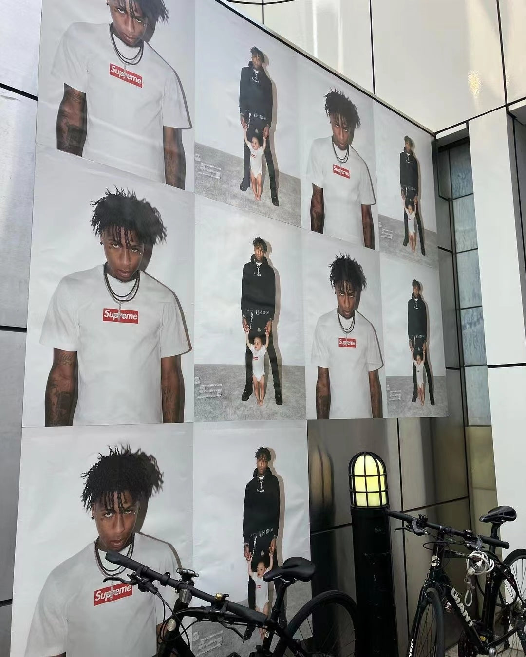 Supreme T-Shirt