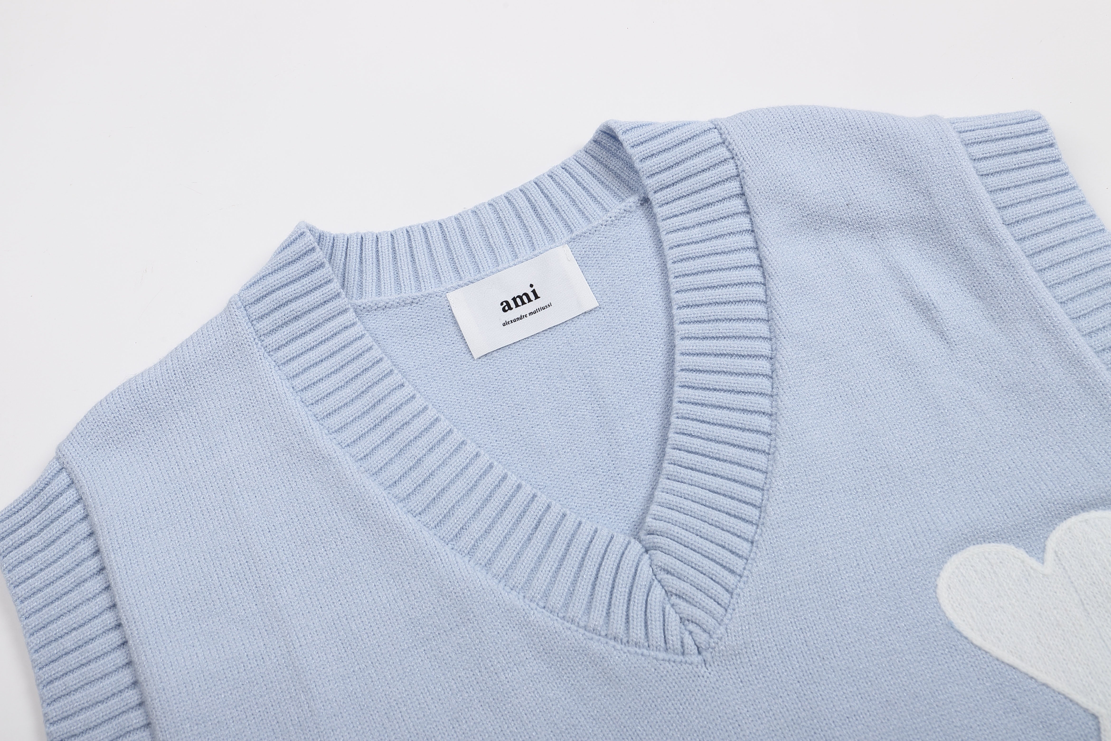 Ami Sleeveless Sweater