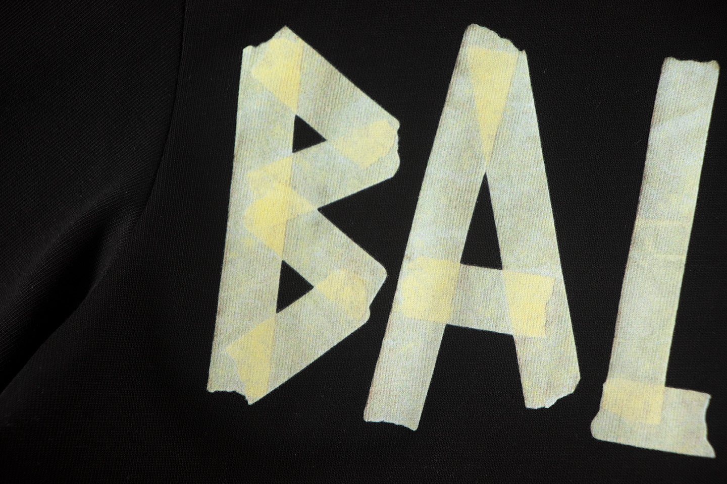 Balenciaga Longsleeve T-Shirt