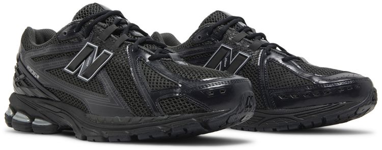 New Balance 1906r Black Metallic Silver